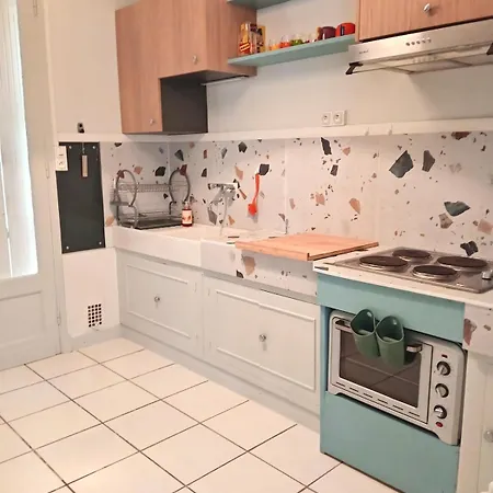 Lejlighed T3 Authentique Avec Terrasse Et Parking Prive Royan