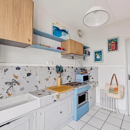 Διαμέρισμα T3 Authentique Avec Terrasse Et Parking Prive *