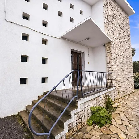 Appartamento T3 Authentique Avec Terrasse Et Parking Privé *