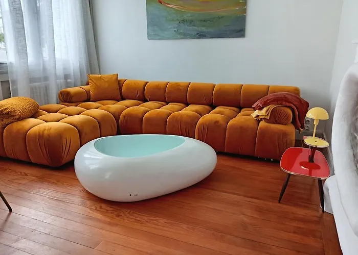 Beautiful Vintage Apartment *