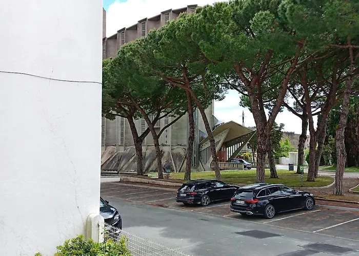 T3 Authentique Avec Terrasse Et Parking Prive *