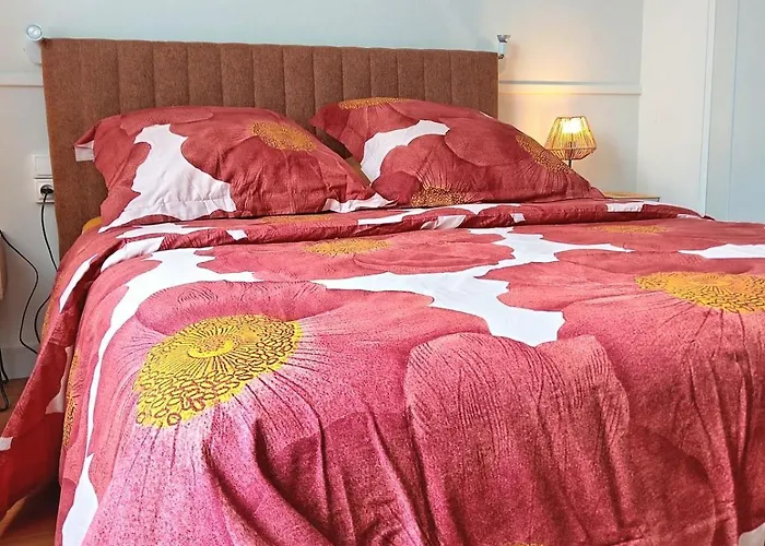 Beautiful Vintage Apartment *